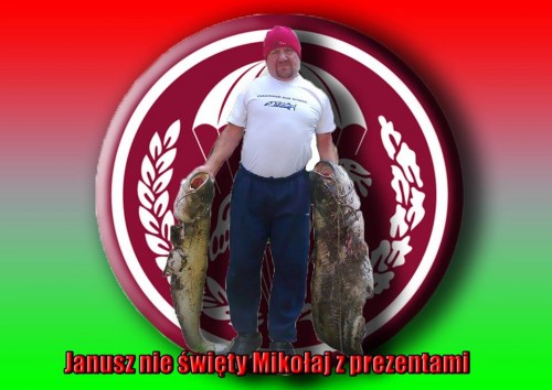 Janusz nie święty Mikołaj z prezentami.jpg